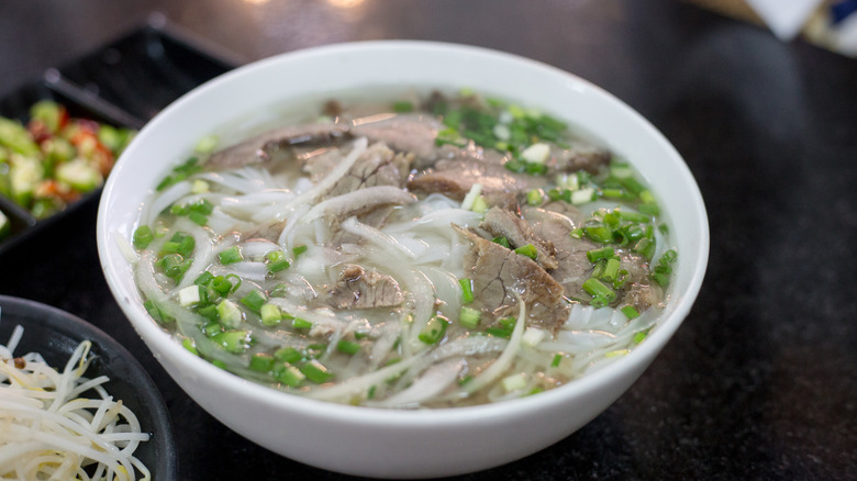 The Absolute Best Beef Cuts For Rich, Savory Pho