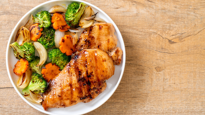 Plate of chicken and vegetables