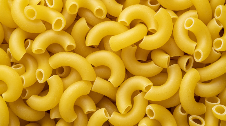 Dried macaroni noodles