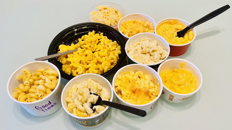 Bowls of mac and cheese