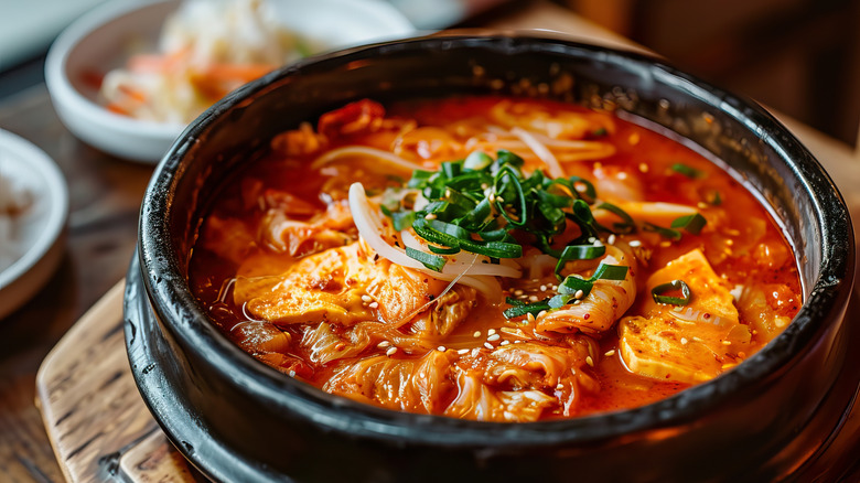 kimchi jjigae in stone pot