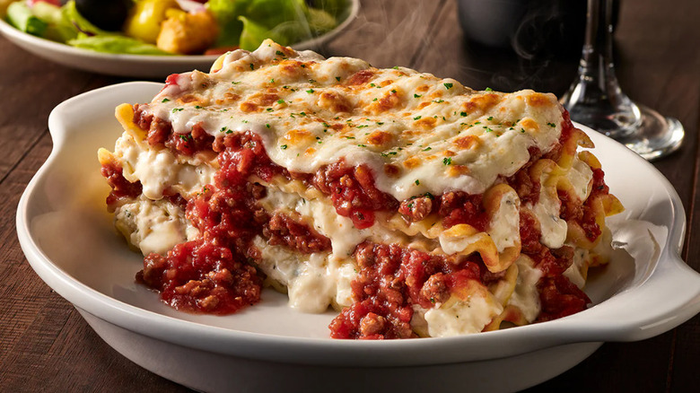 Olive Garden's lasagna classico