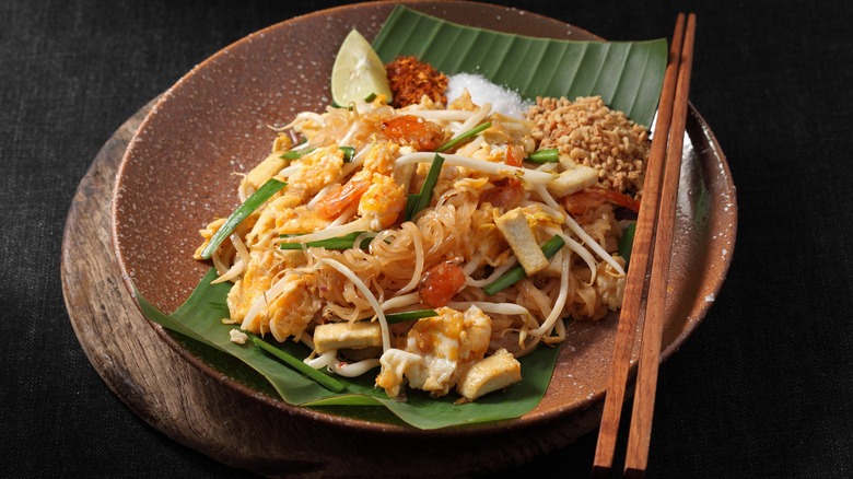 served pad thai dish