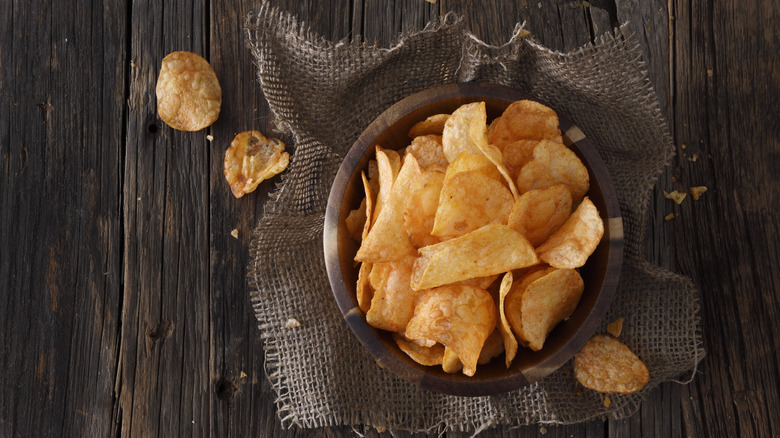 Seasoned potato chips wooden bowl