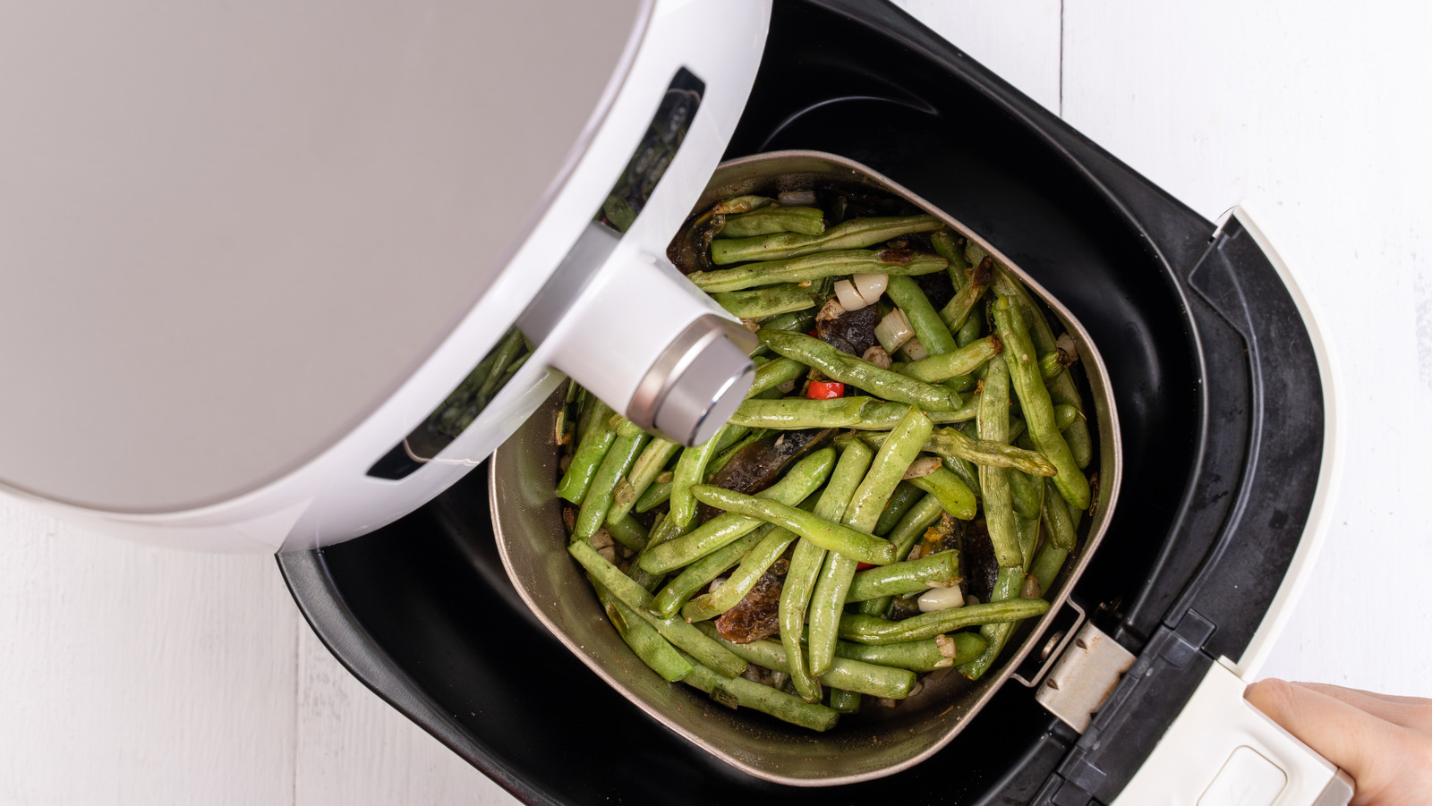 How To Make Your Air Fryer Green Beans Crispy