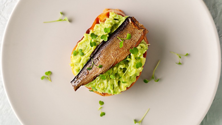 avocado toast with sprat