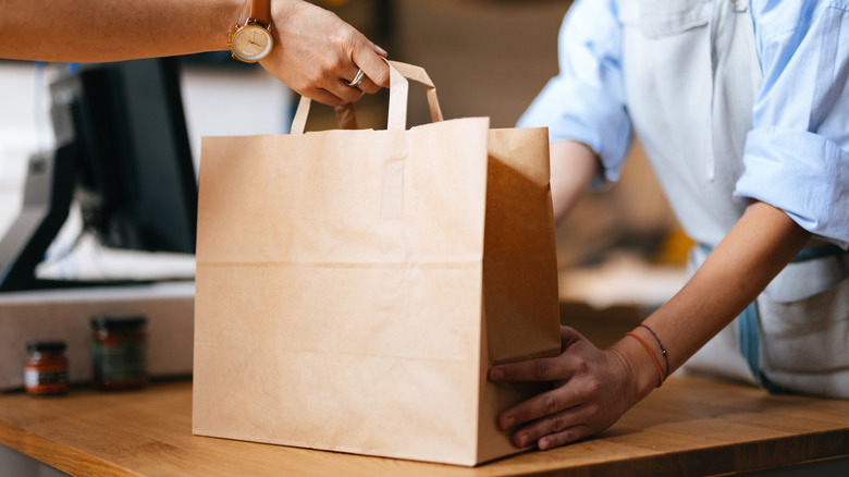 Grocery bag on belt