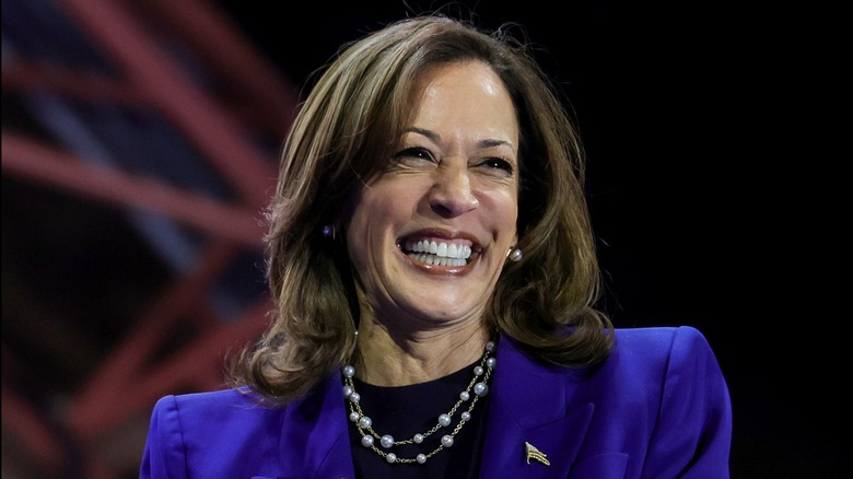 kamala harris smiling to an audience