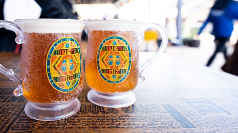 butterbeer in mugs