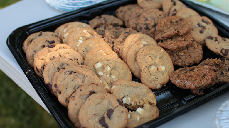 Tray of cookies