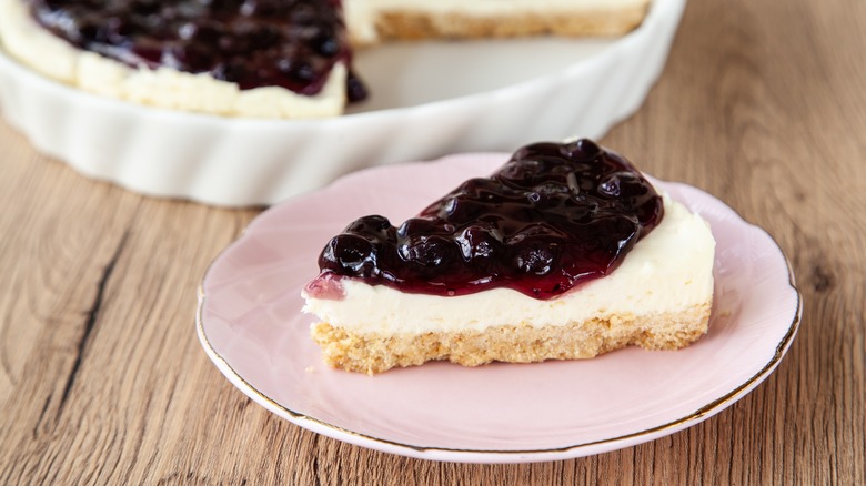 Blueberry cream cheese pie