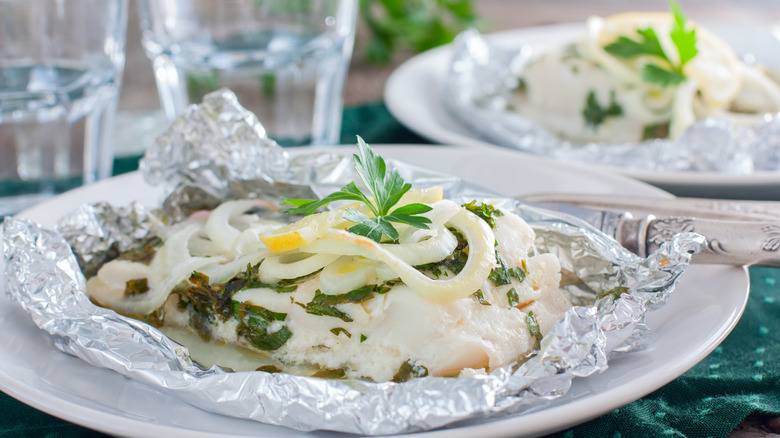 Cod baked in foil