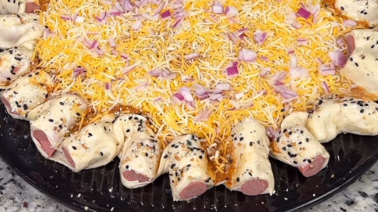 raw chili cheese dog pizza