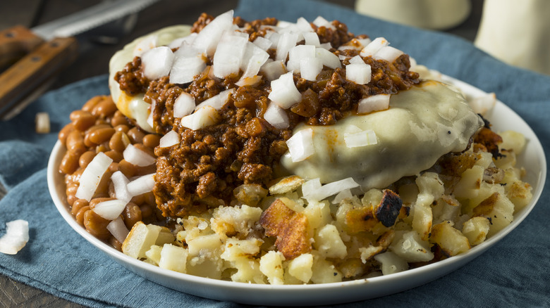 Homemade garbage plate