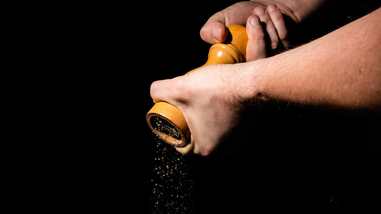 Grinding black pepper