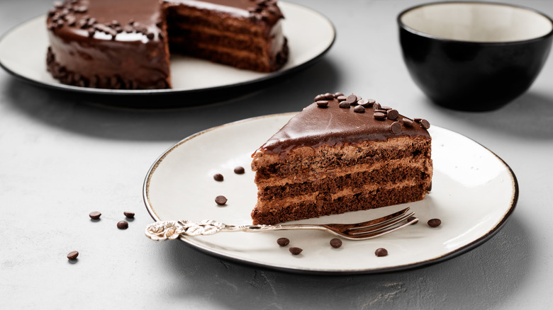 chocolate layer cake 