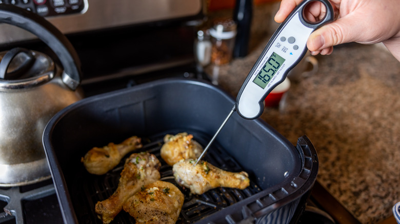 meat thermometer in chicken