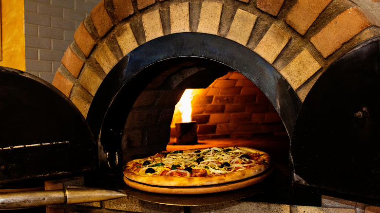 DeLucia's brick oven pizza 