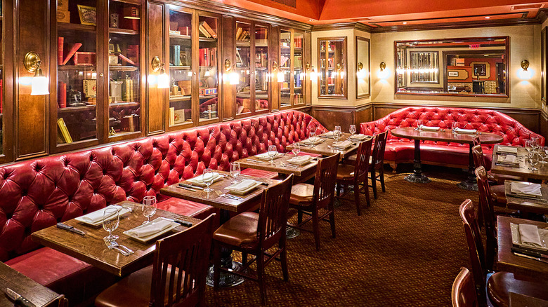 Interior photo of Old Homestead Steakhouse's dining room