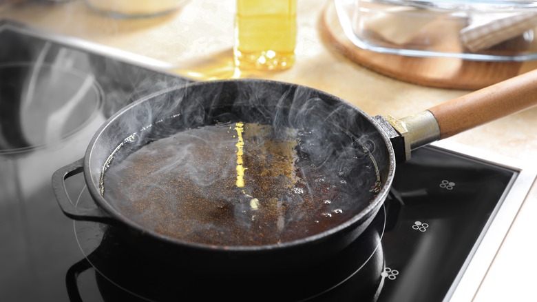 Frying pan with hot oil