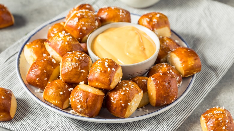 Beer cheese dip with pretzel bites