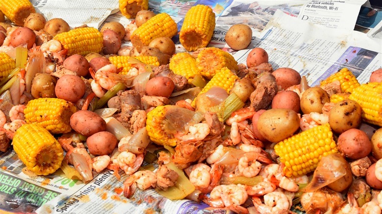 Frogmore stew served on newspaper