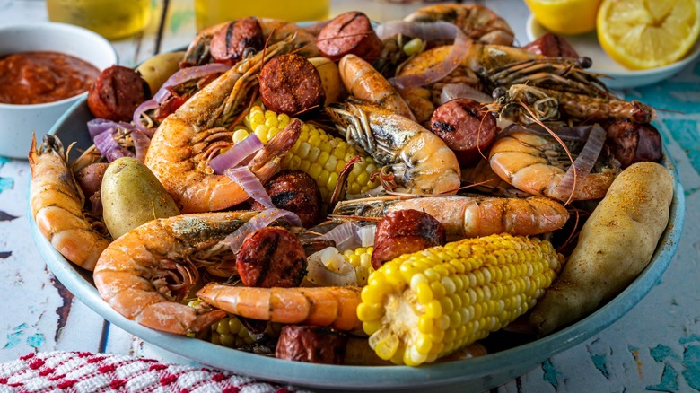 Frogmore stew seafood boil