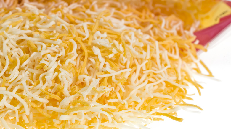 Close-up picture of shredded cheese