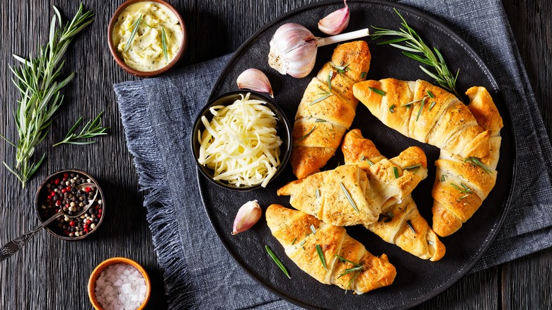 Plate of cooked crescent rolls