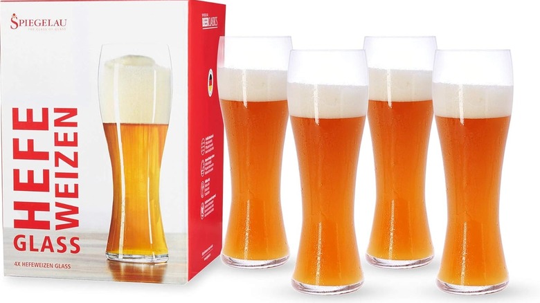 Four Weizen glass beers