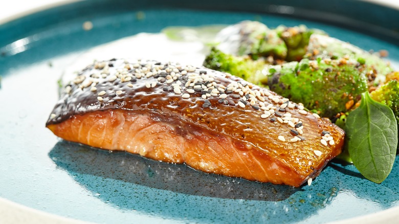 Salmon topped with sesame seeds