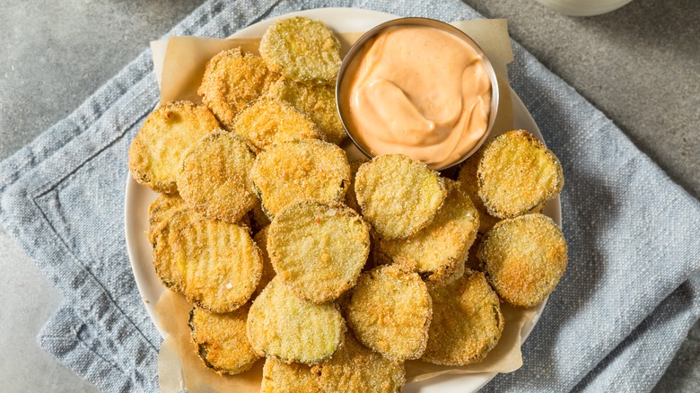 Fried pickles with dipping sauce