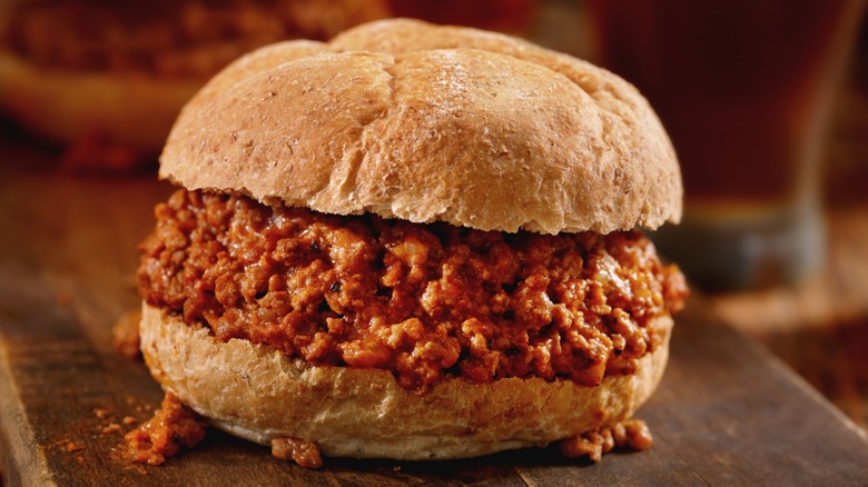 Sloppy Joe on wooden table