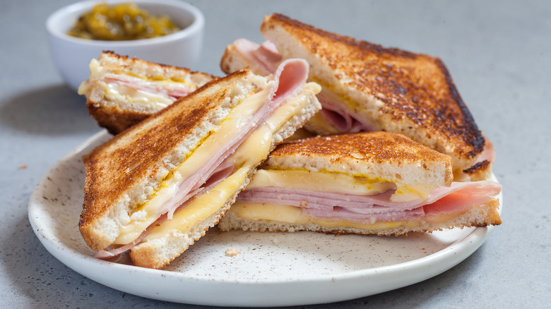 Ham and cheese sandwich with grilled, toasty bread