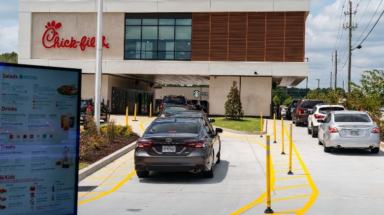 Chick-fil-A drive-thru line