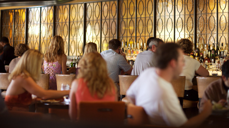 interior crowded restaurant