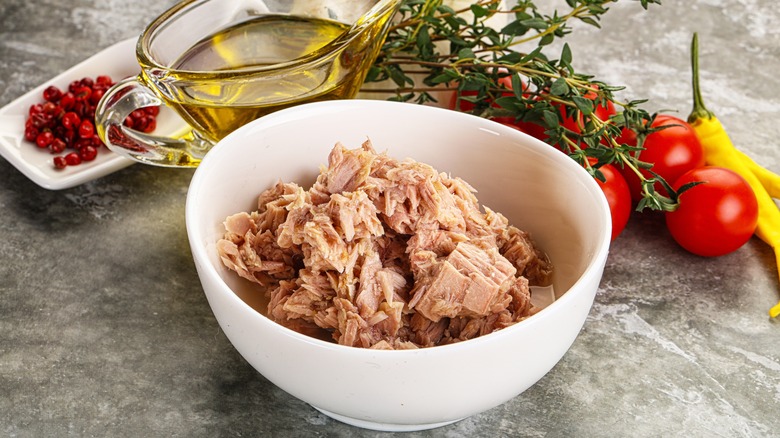 Canned tuna in a porcelain bowl