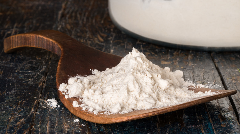 All-purpose flour on spoon