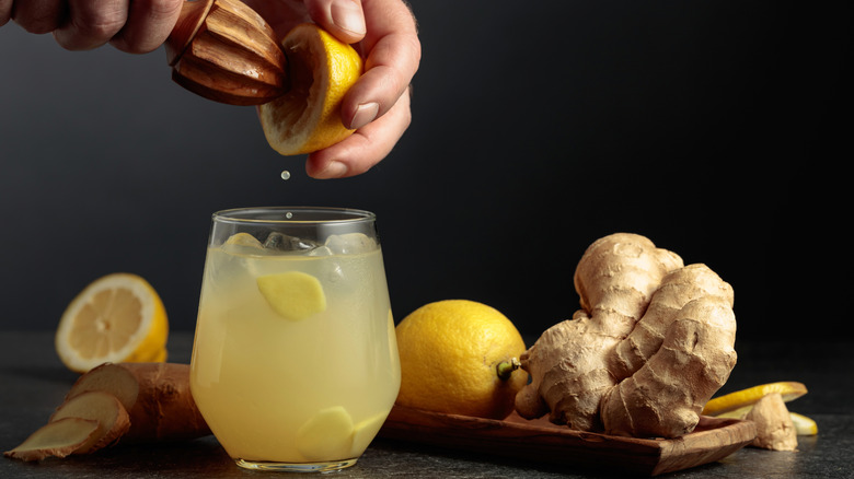 Making a ginger ale cocktail