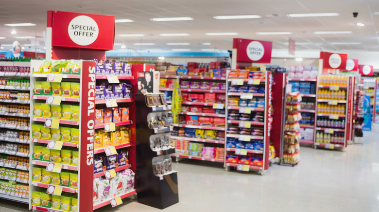 Endcap sale display