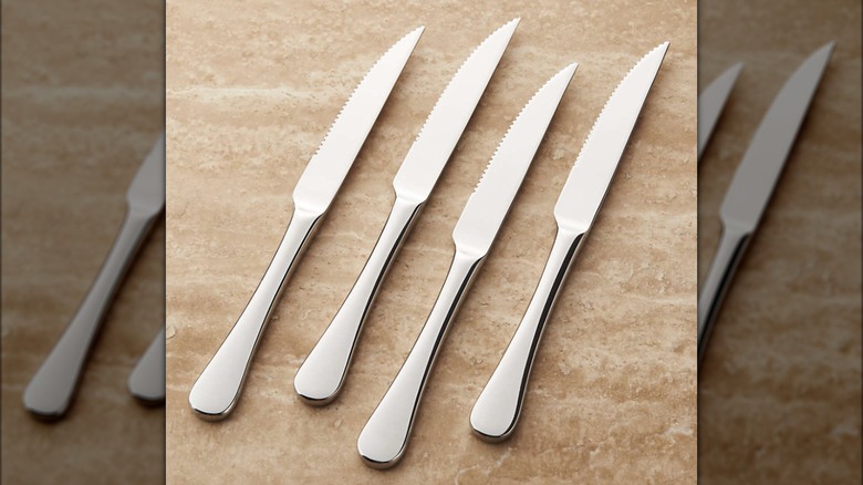 Mirror steak knives