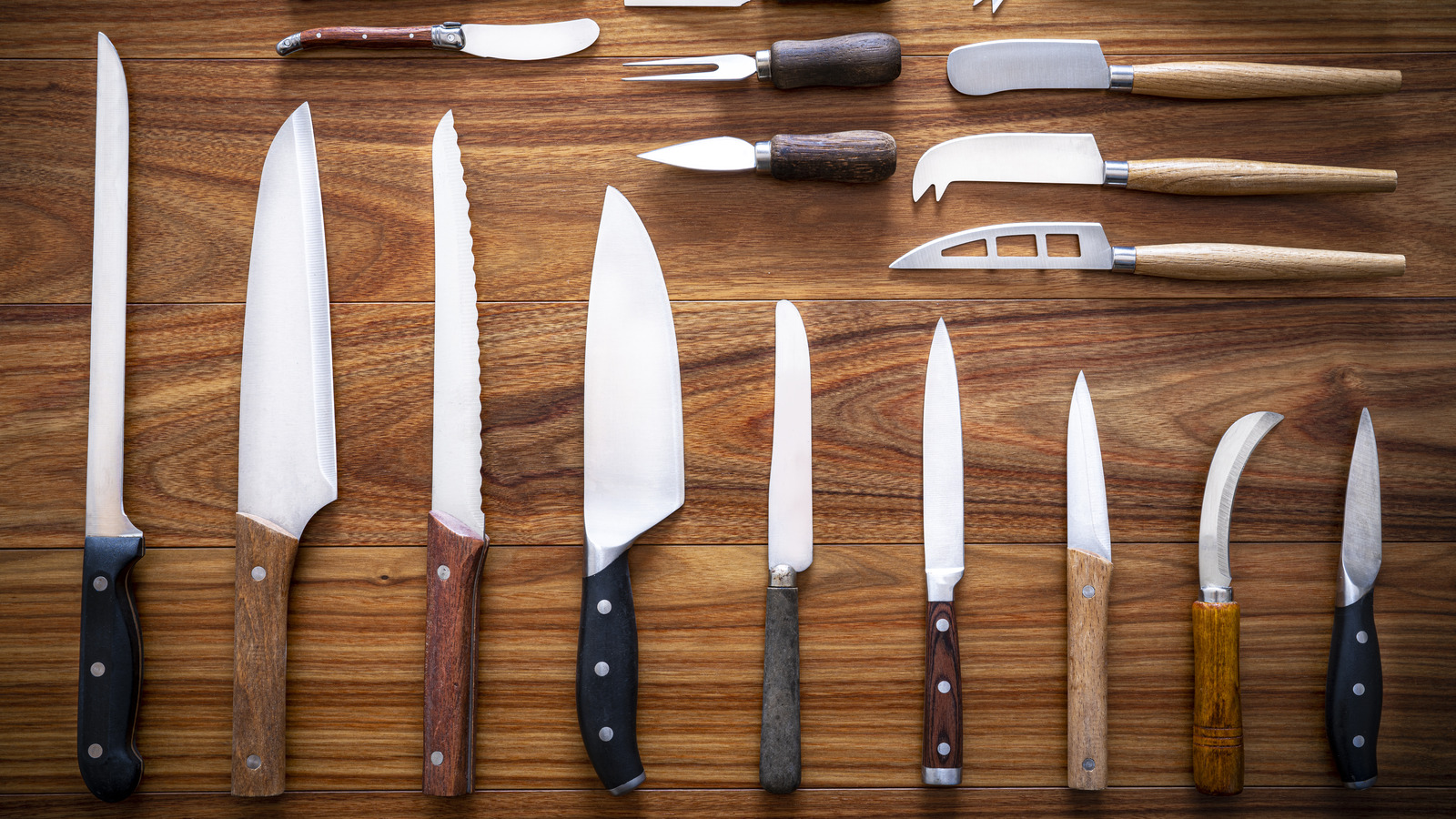 Misen, the internet-only knife brand, gets to paring