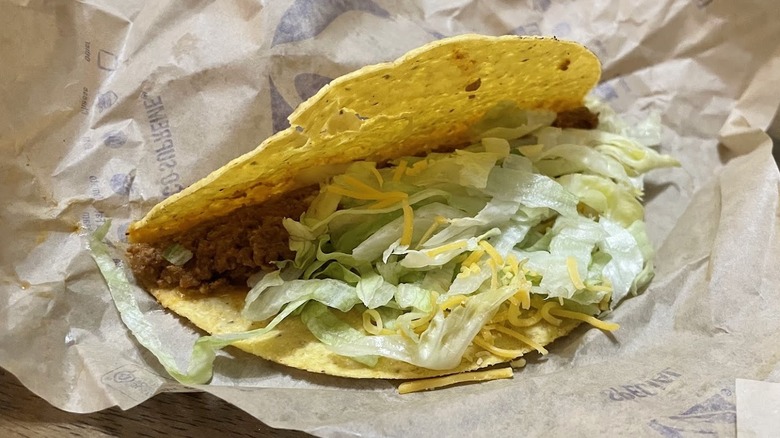 A crunchy taco