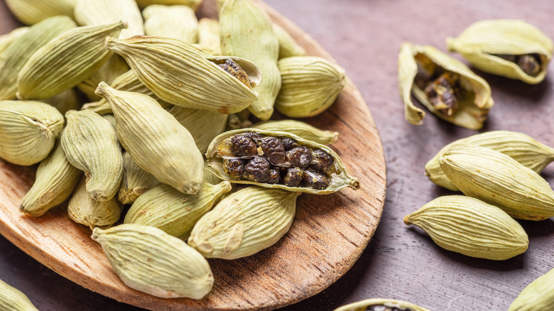 Cardamom seeds on a spoon