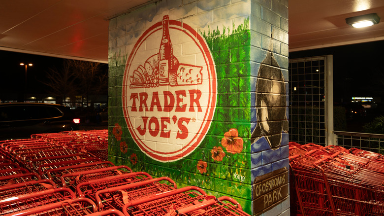 Trader Joe's shopping carts