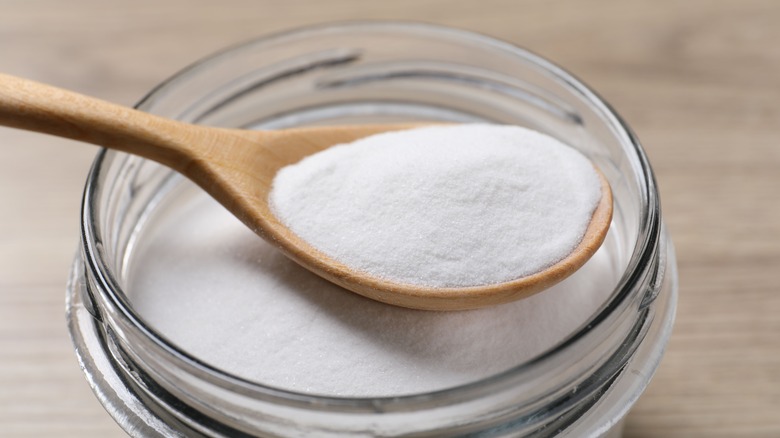 Jar of baking soda with spoon