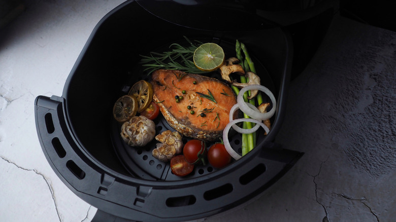 Salmon and vegetables in air fryer