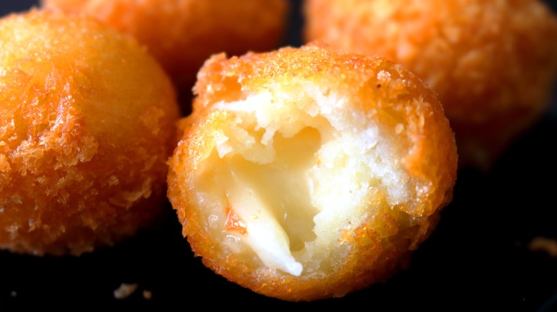 Mashed potato balls with cheese