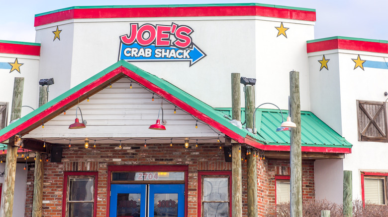 Exterior of Joe's Crab Shack