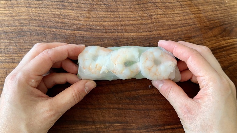 sealed shrimp summer roll